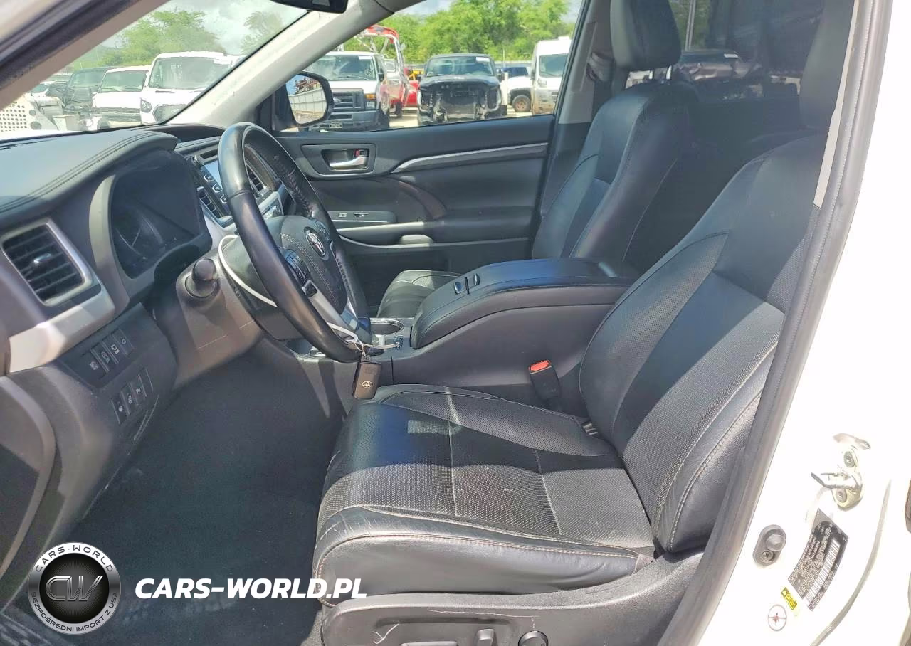 2019 Toyota Highlander Limited VIN:5TDYZRFH2KS329101 - 7