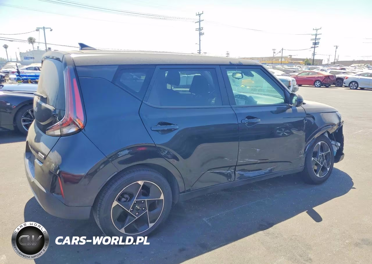 2023 Kia Soul Ex VIN:KNDJ33AU1P7846878 - 3
