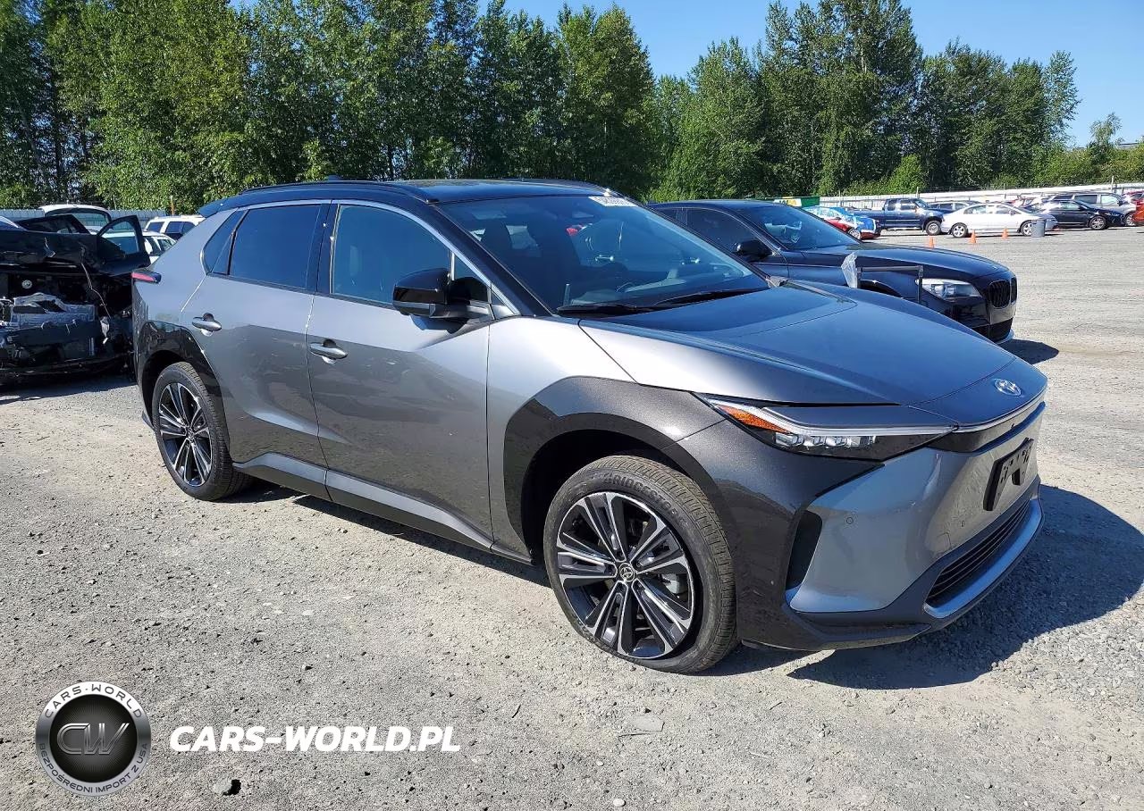 2023 Toyota Bz4X Limited VIN:JTMAAAAA3PA012520 - 4