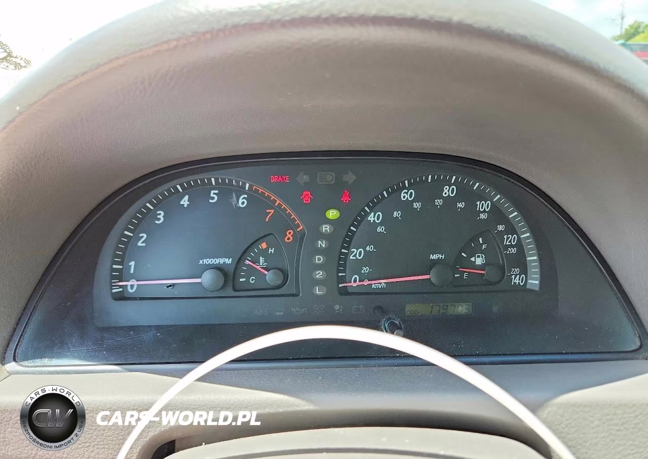 2003 Toyota Camry Xle VIN:4T1BE32K83U722335 - 9