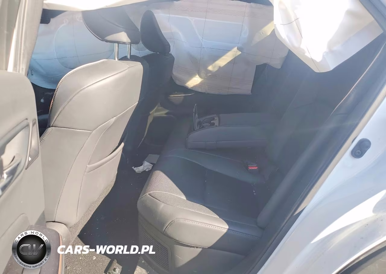 2023 Toyota Crown Limited VIN:JTDAAAAF2P3006059 - 10
