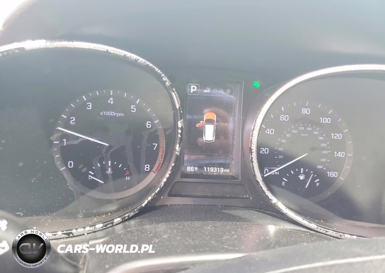 2018 Hyundai Santa Fe Sport 2.0T VIN:5XYZUDLA7JG523888 - 9