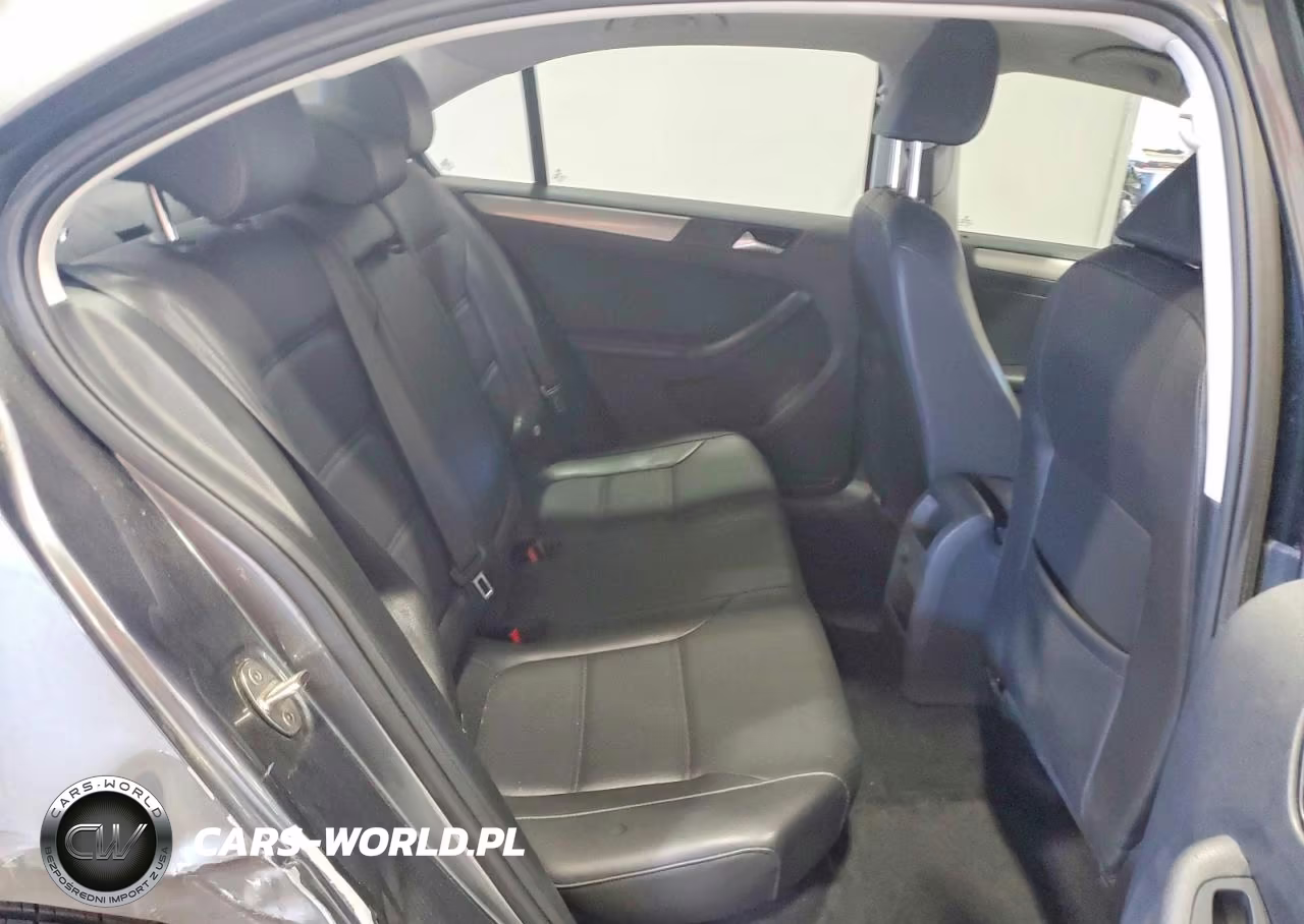 2018 Volkswagen Jetta Se VIN:3VWDB7AJ5JM239017 - 10