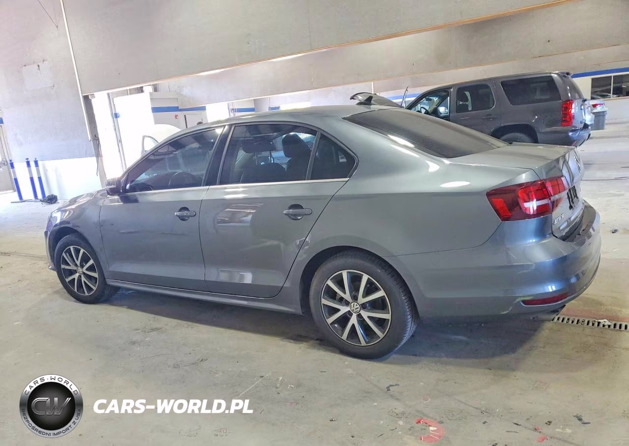 2018 Volkswagen Jetta Se VIN:3VWDB7AJ5JM239017 - 2