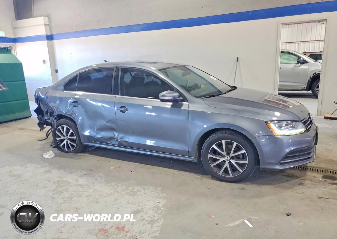 2018 Volkswagen Jetta Se VIN:3VWDB7AJ5JM239017 - 4
