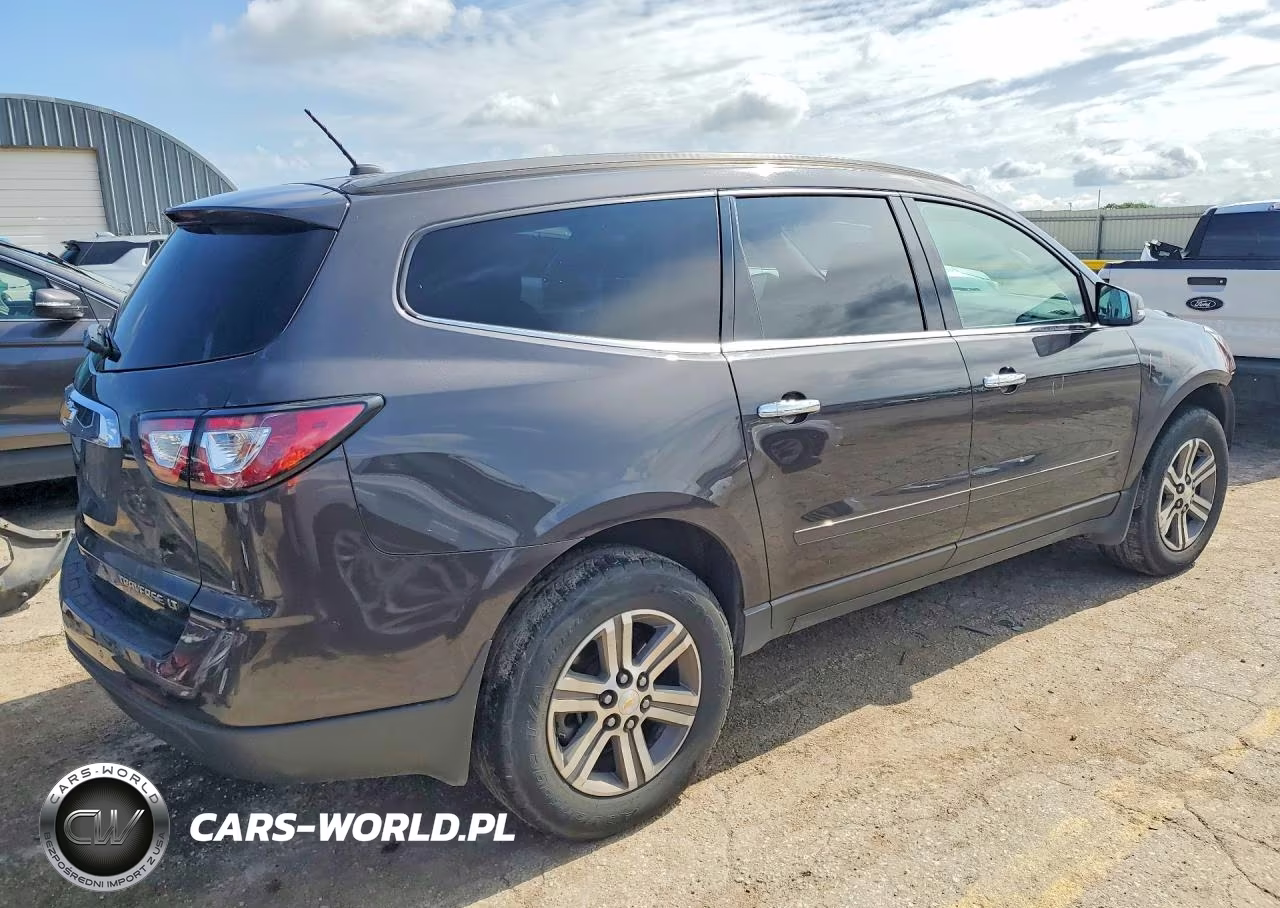 2015 Chevrolet Traverse Lt VIN:1GNKRHKD4FJ130368 - 3