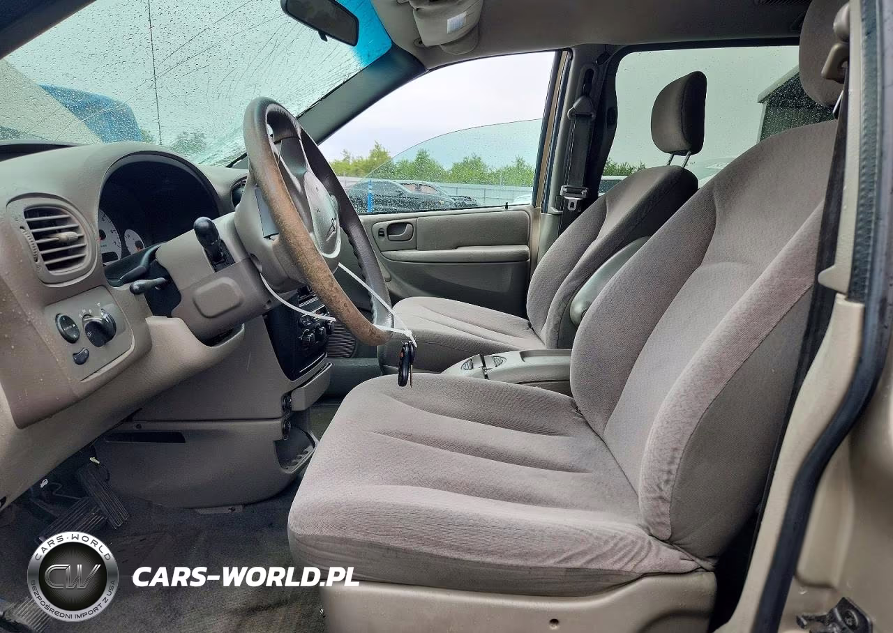 2002 Chrysler Town & Country Ex VIN:2C4GP74L52R532053 - 7