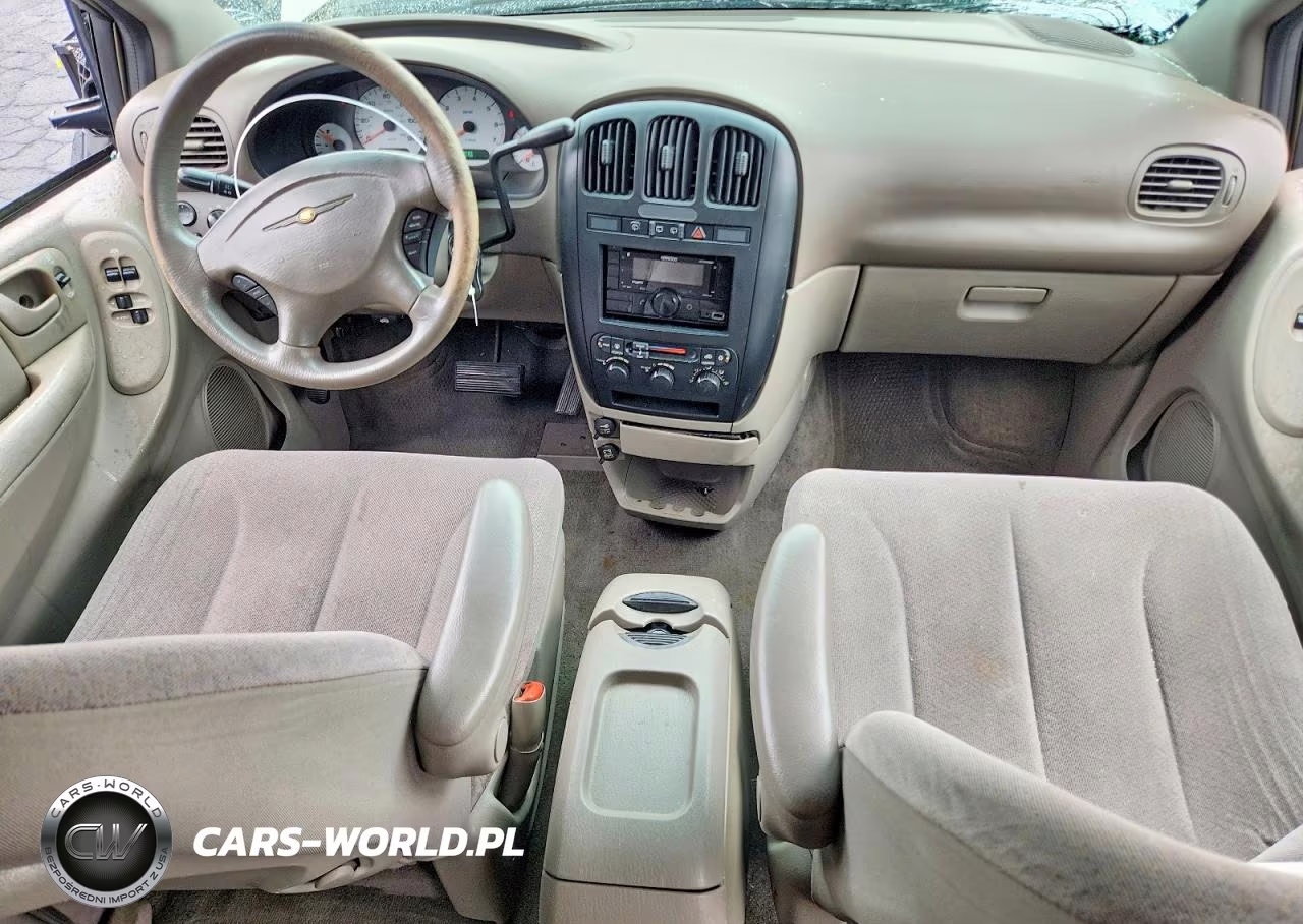2002 Chrysler Town & Country Ex VIN:2C4GP74L52R532053 - 8