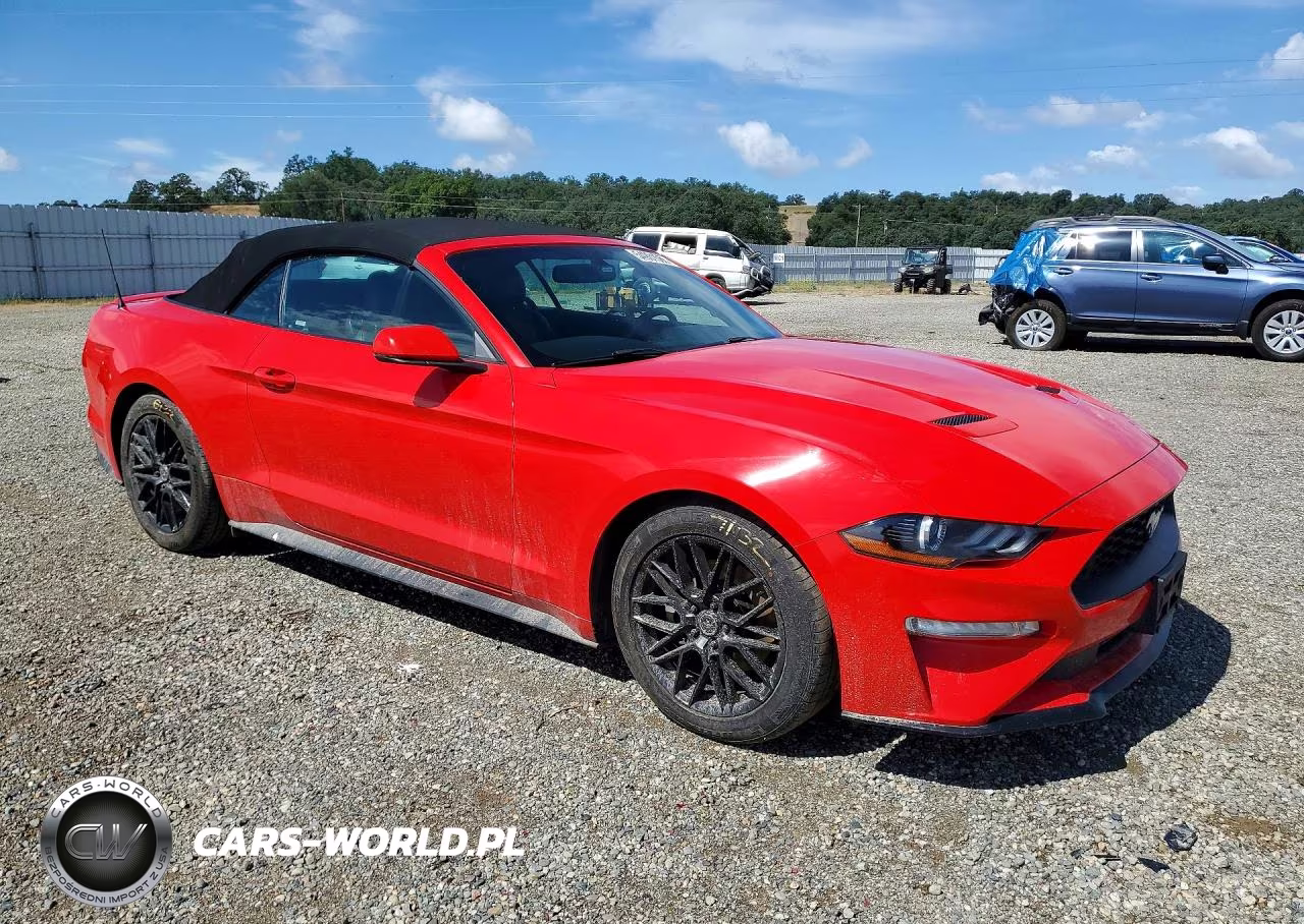 2018 Ford Mustang VIN:1FATP8UH6J5110133 - 4