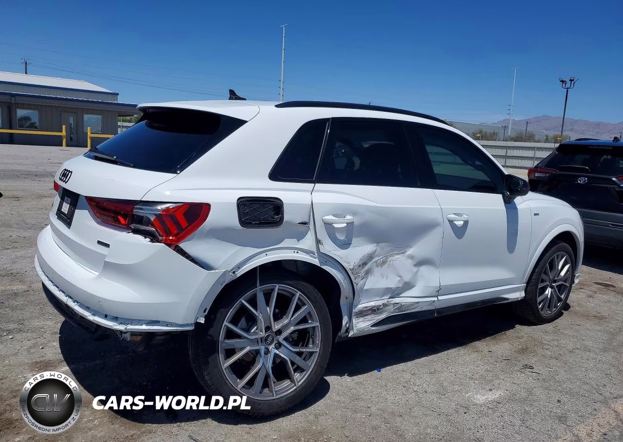 2025 Audi Q3 Premium Plus S Line 45 VIN:WA1EECF35S1105358 - 3