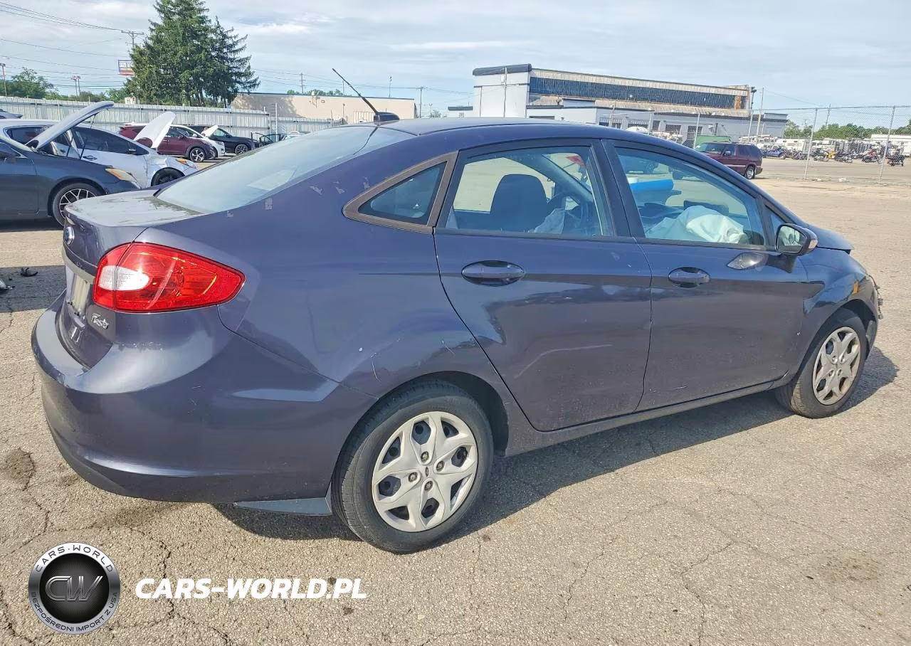 2013 Ford Fiesta Se VIN:3FADP4BJ0DM129794 - 3