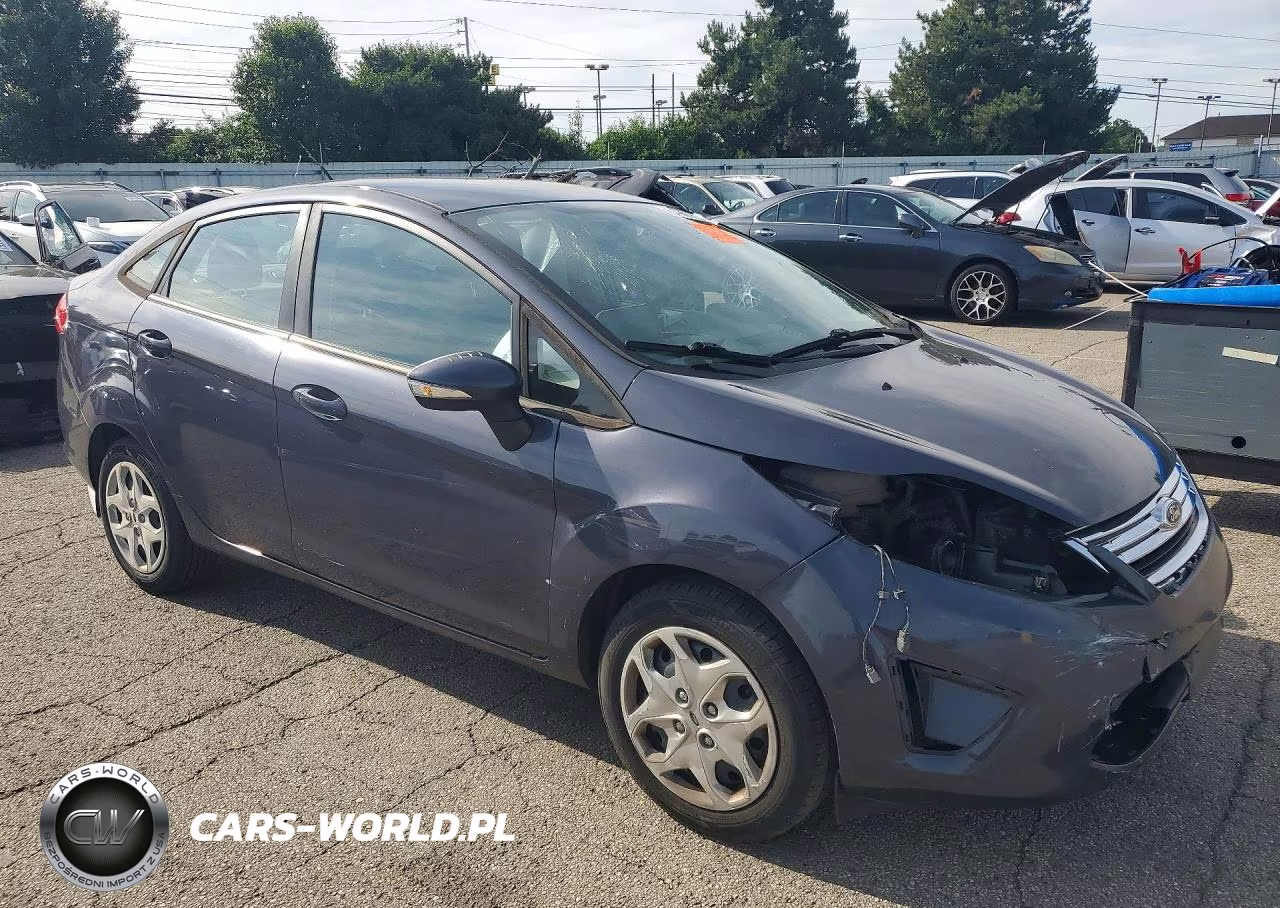 2013 Ford Fiesta Se VIN:3FADP4BJ0DM129794 - 4