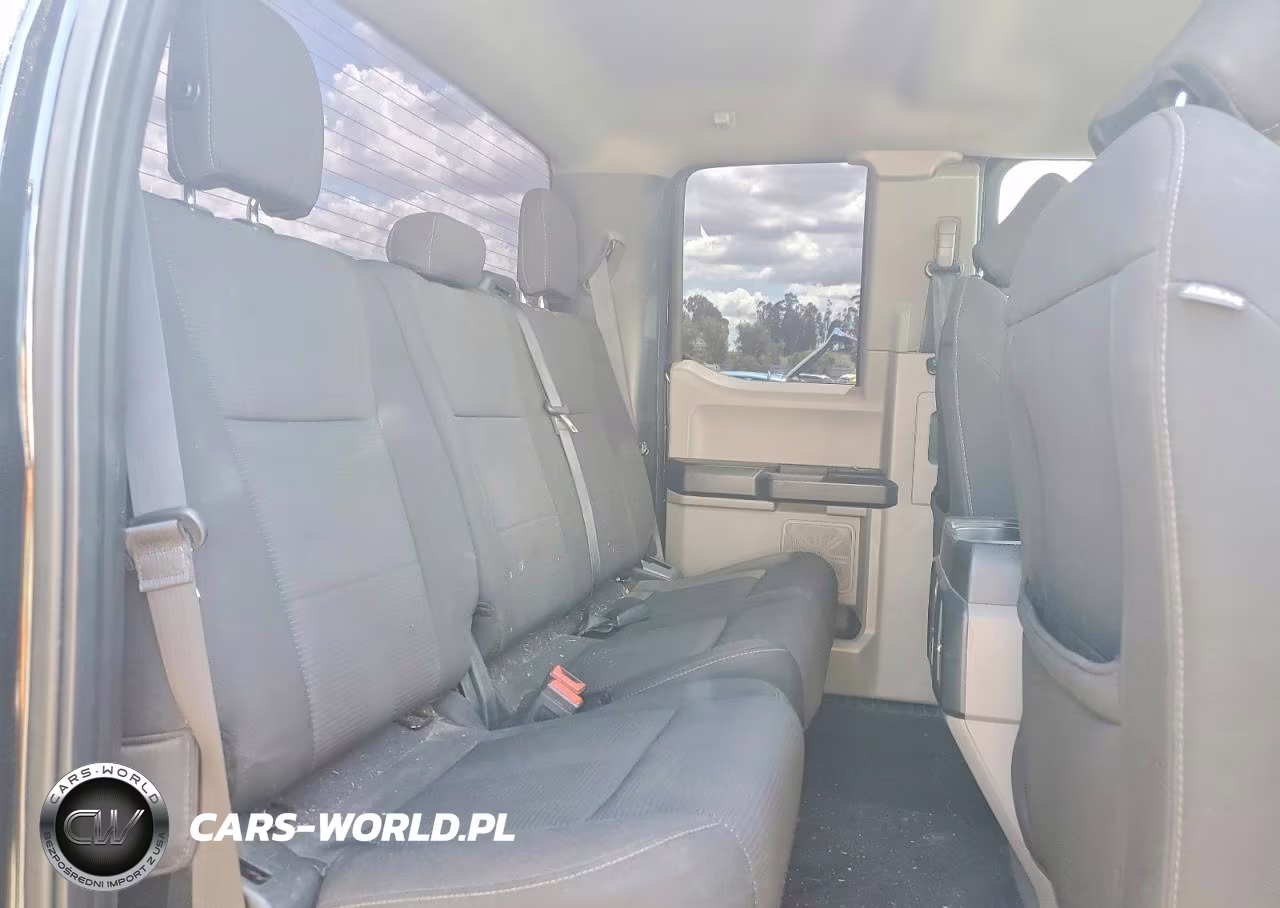 2018 Ford F150 Super Cab VIN:1FTEX1CP8JKF41545 - 10