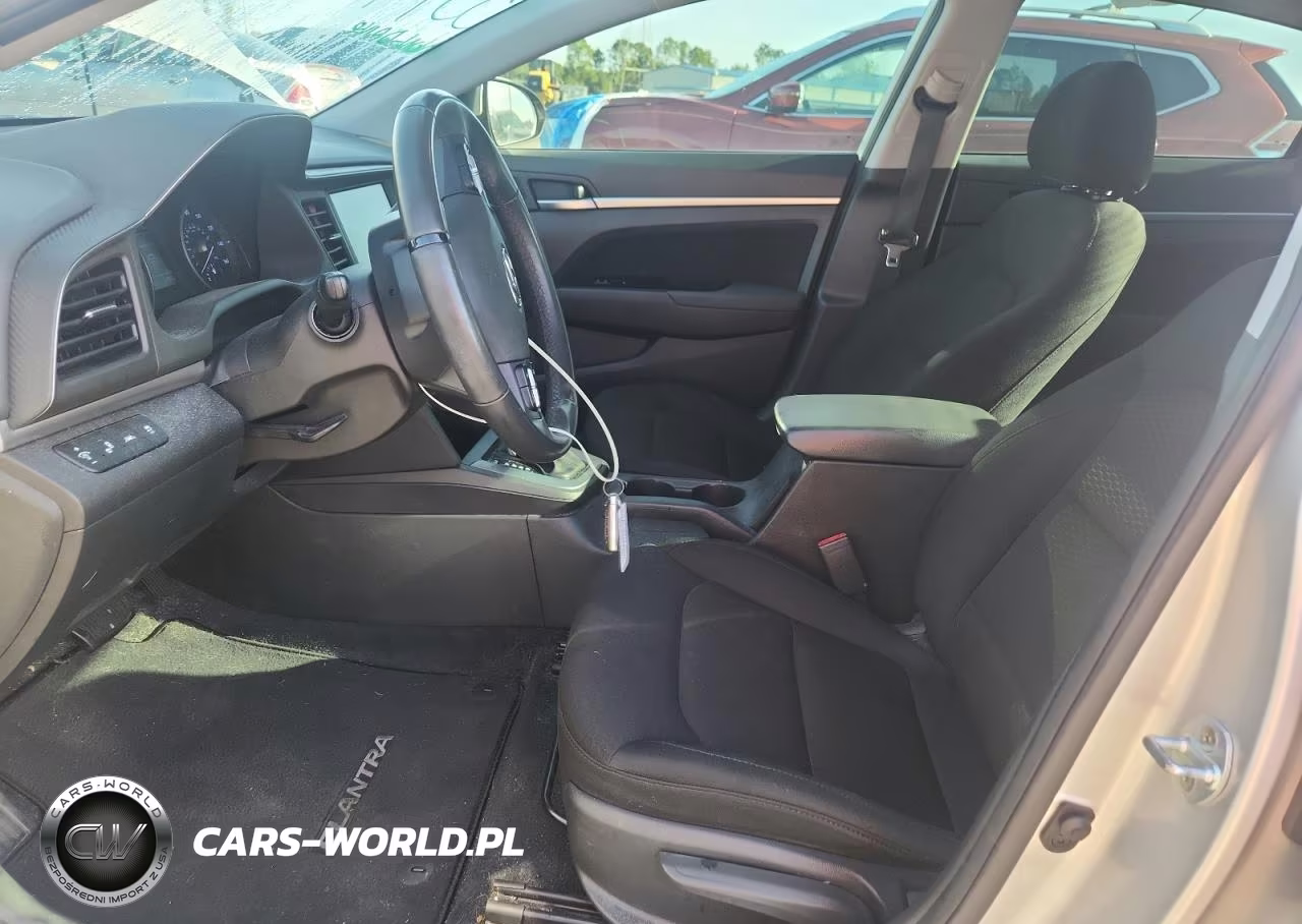 2019 Hyundai Elantra Value Edition VIN:5NPD84LF4KH485847 - 7