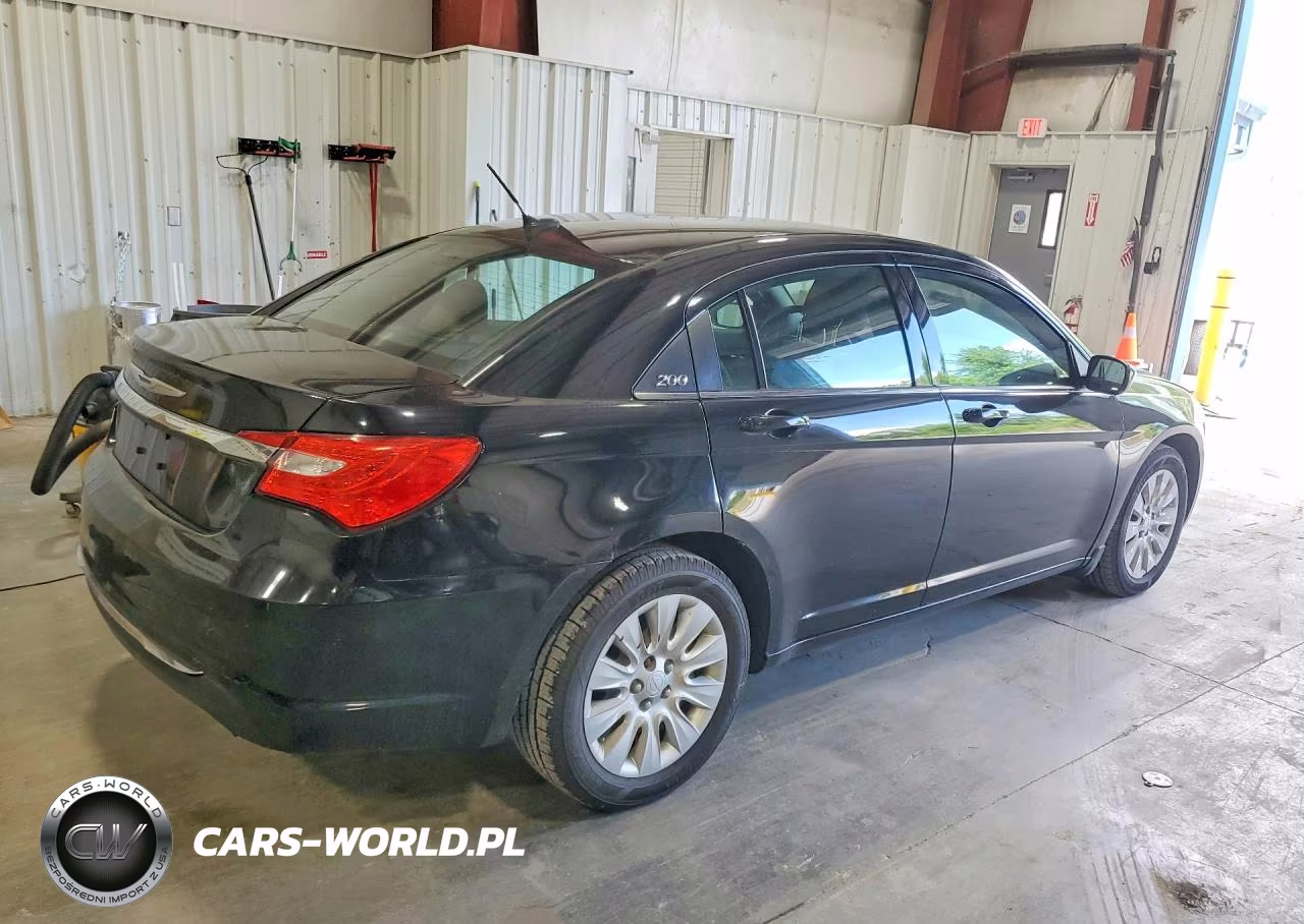 2012 Chrysler 200 Lx VIN:1C3CCBABXCN125583 - 3