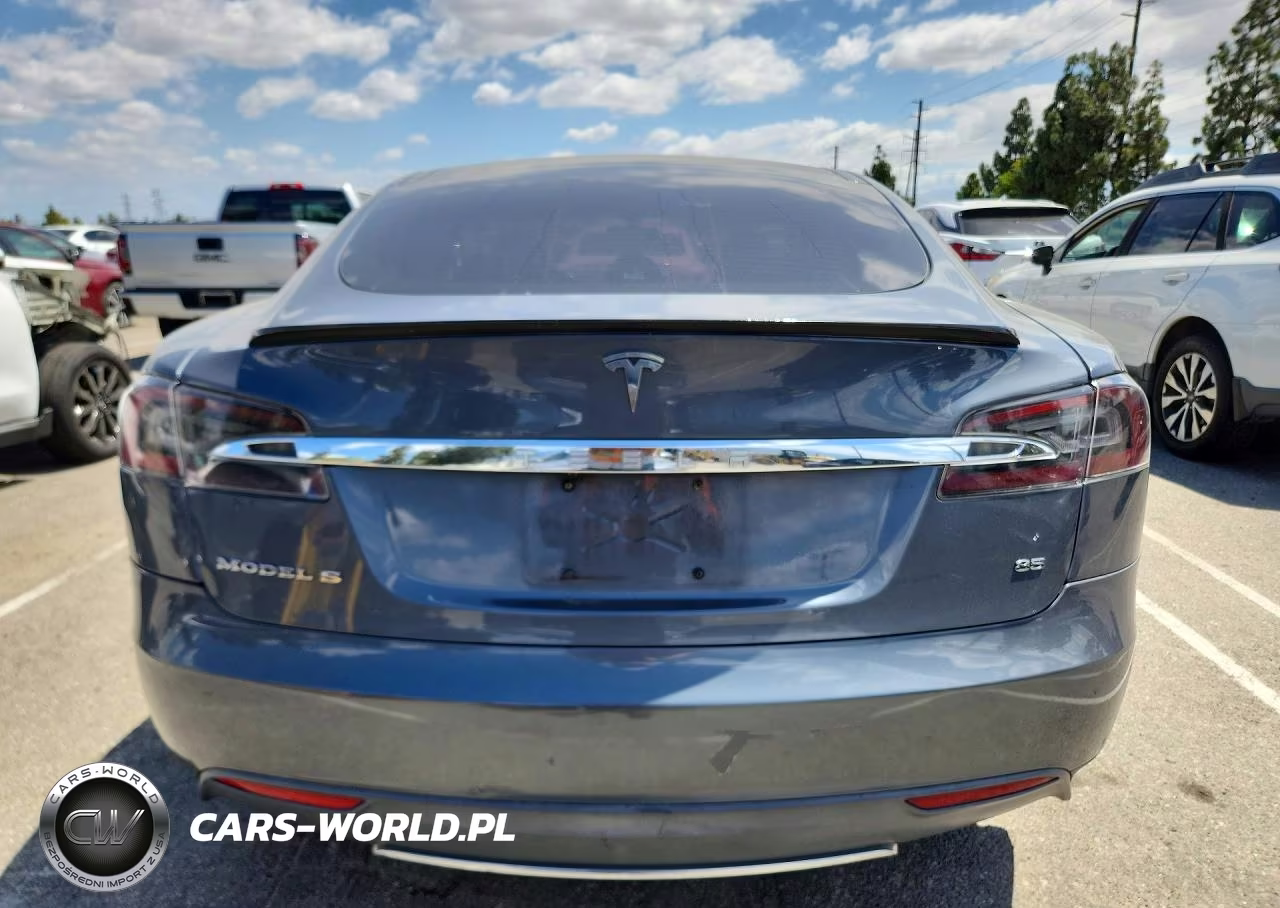 2013 Tesla Model S VIN:5YJSA1CN2DFP08552 - 6