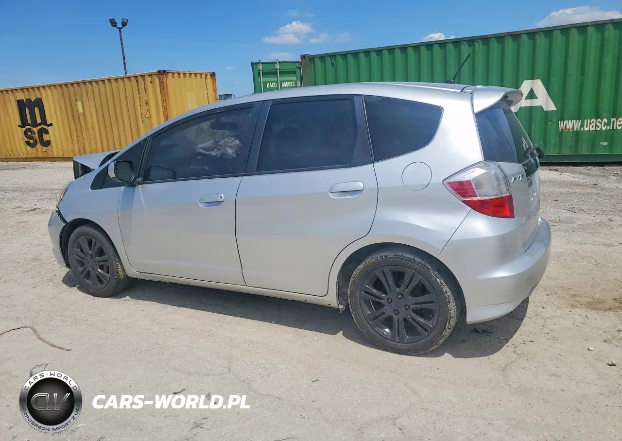 2011 Honda Fit Sport VIN:JHMGE8H54BC017771 - 2
