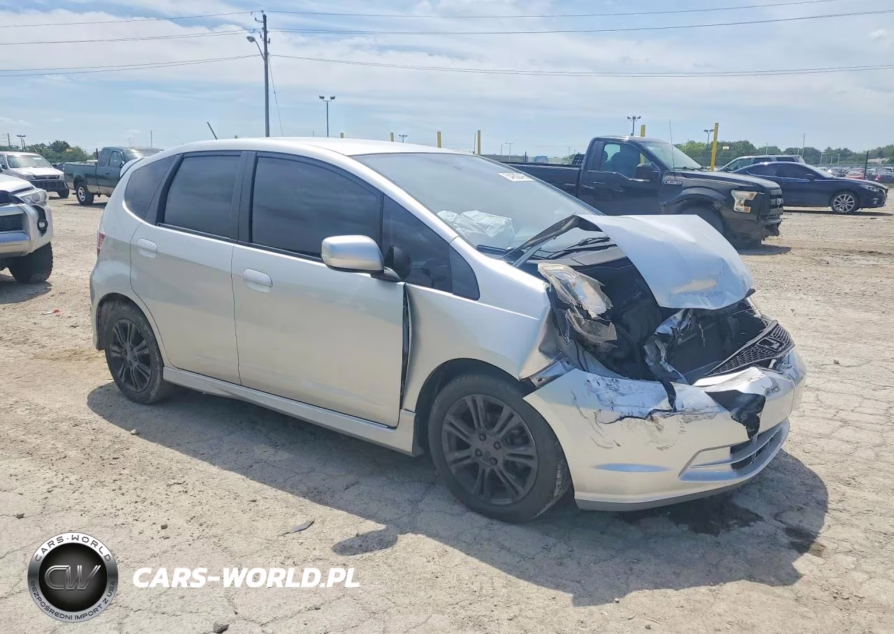 2011 Honda Fit Sport VIN:JHMGE8H54BC017771 - 4