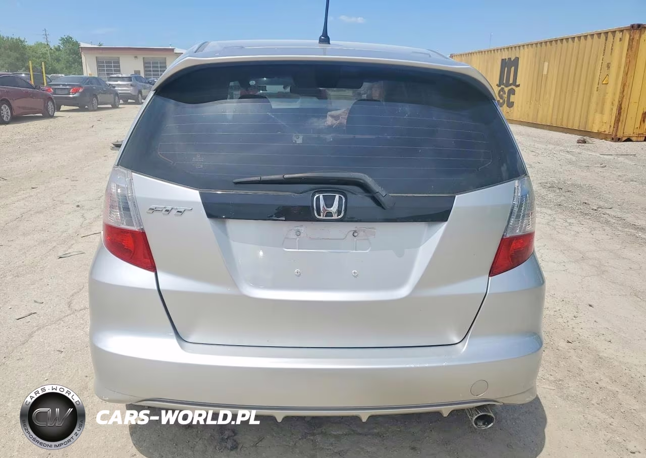 2011 Honda Fit Sport VIN:JHMGE8H54BC017771 - 6