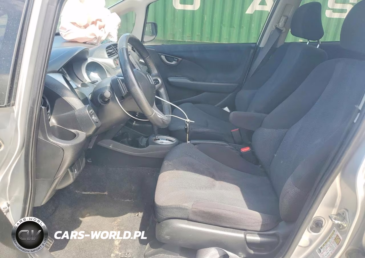 2011 Honda Fit Sport VIN:JHMGE8H54BC017771 - 7
