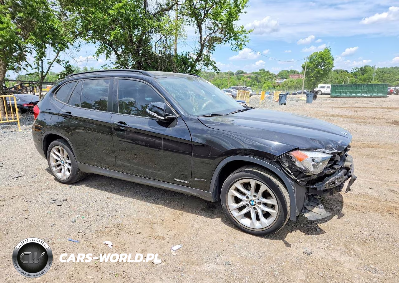 2015 BMW X1 xDrive28I VIN:WBAVL1C57FVY30168 - 4