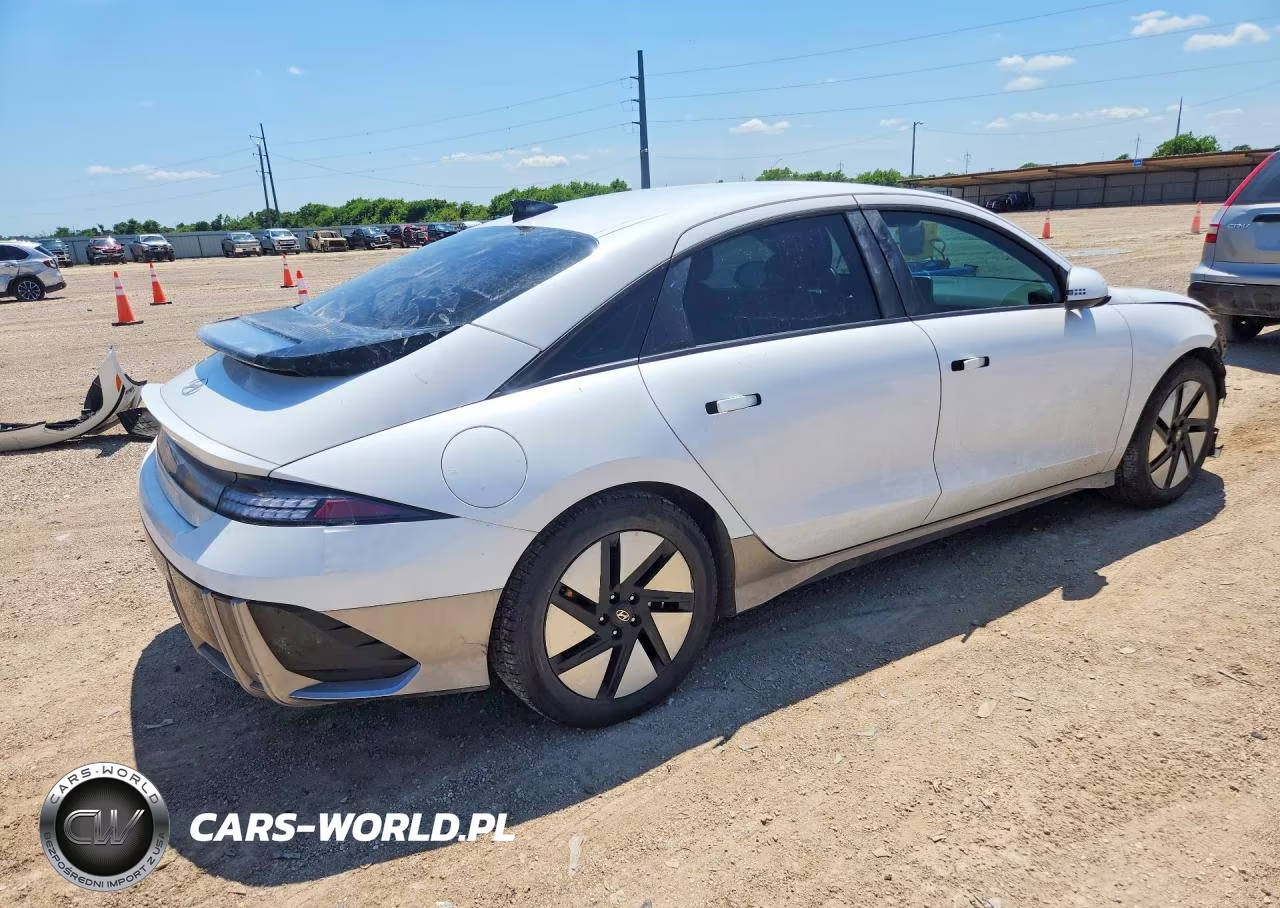 2023 Hyundai Ioniq 6 Se VIN:KMHM24AAXPA023389 - 3