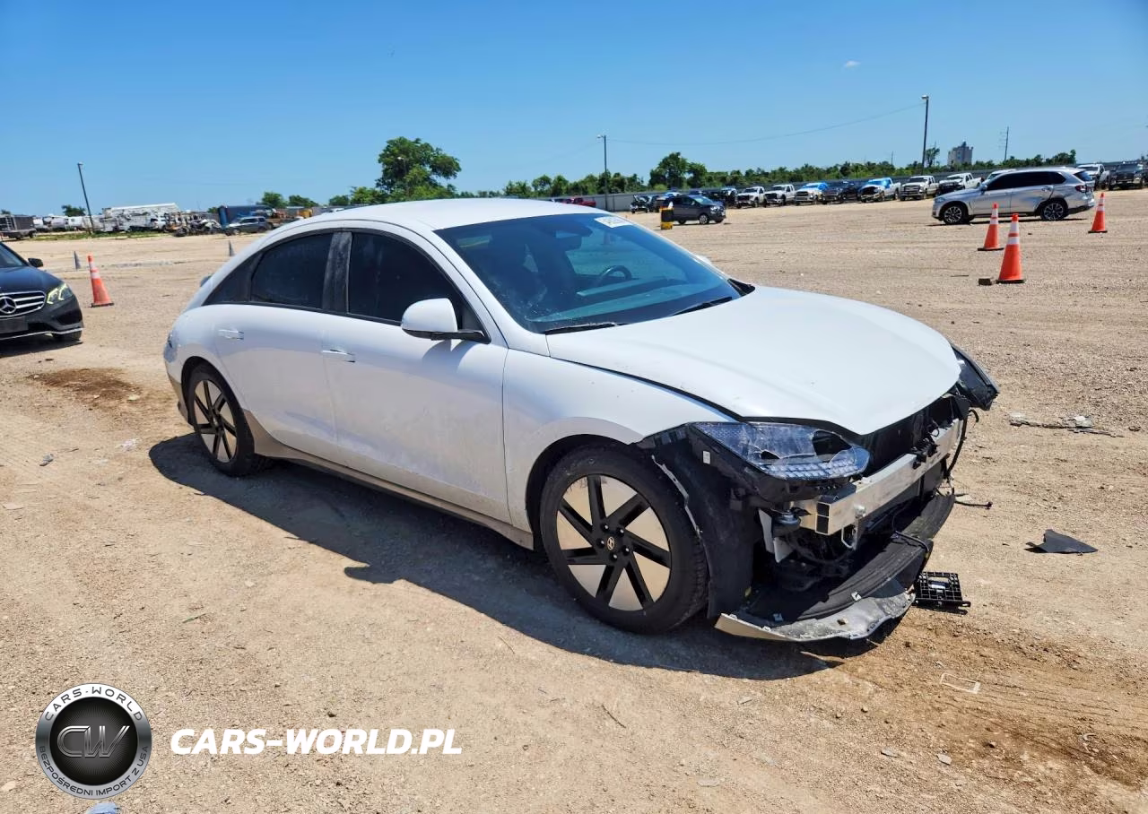2023 Hyundai Ioniq 6 Se VIN:KMHM24AAXPA023389 - 4