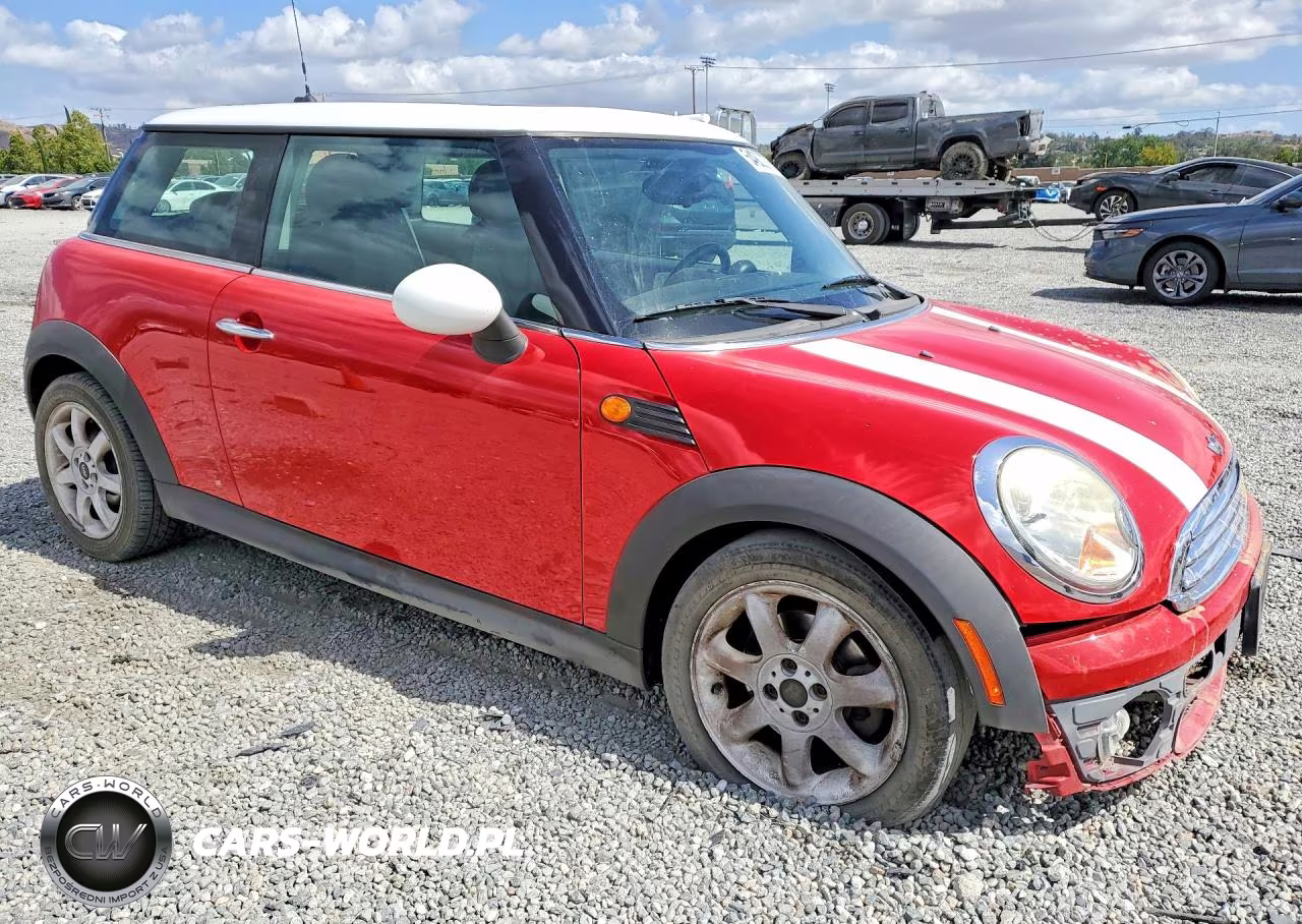2010 Mini Cooper VIN:WMWMF3C54ATZ65949 - 4