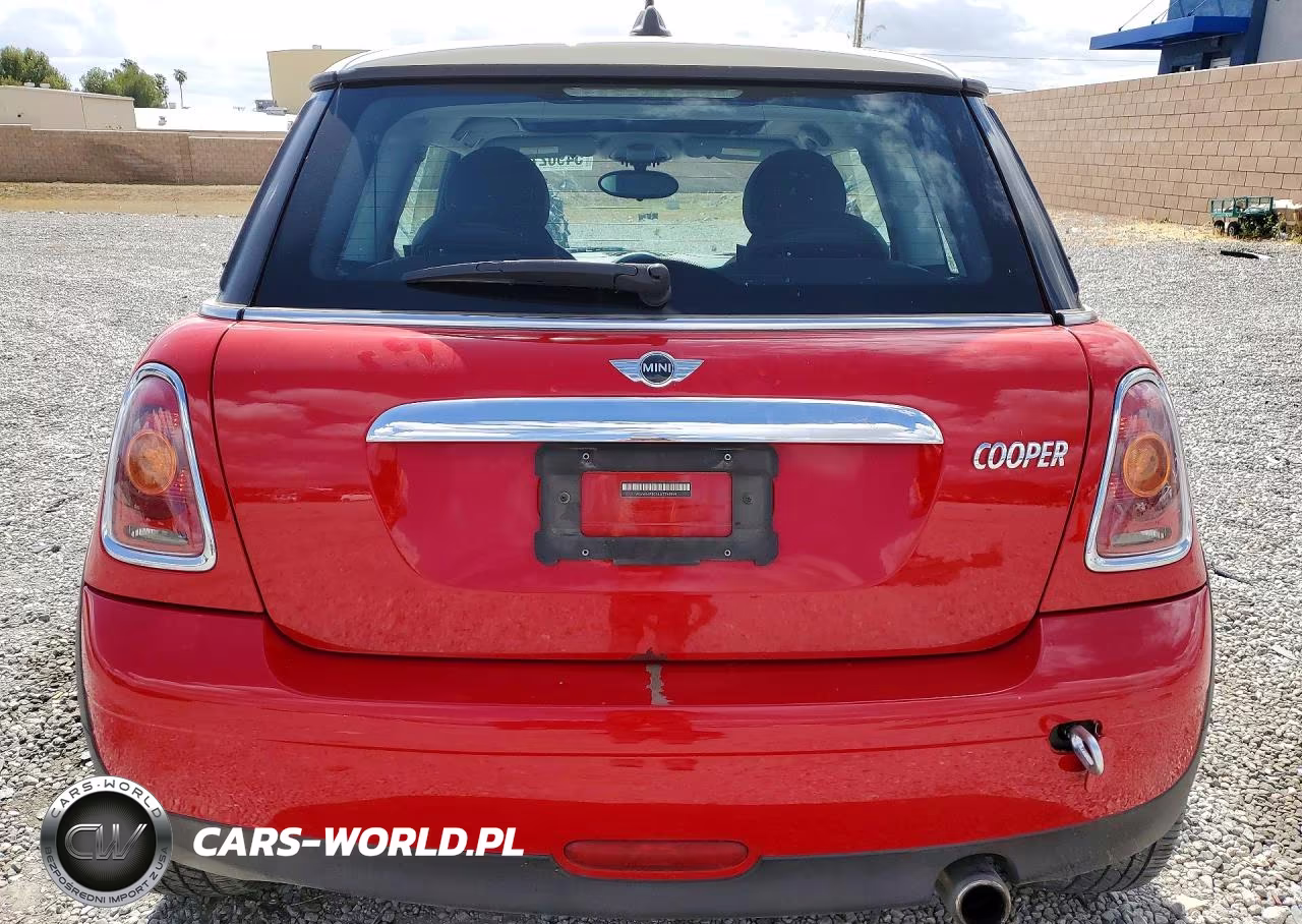 2010 Mini Cooper VIN:WMWMF3C54ATZ65949 - 6