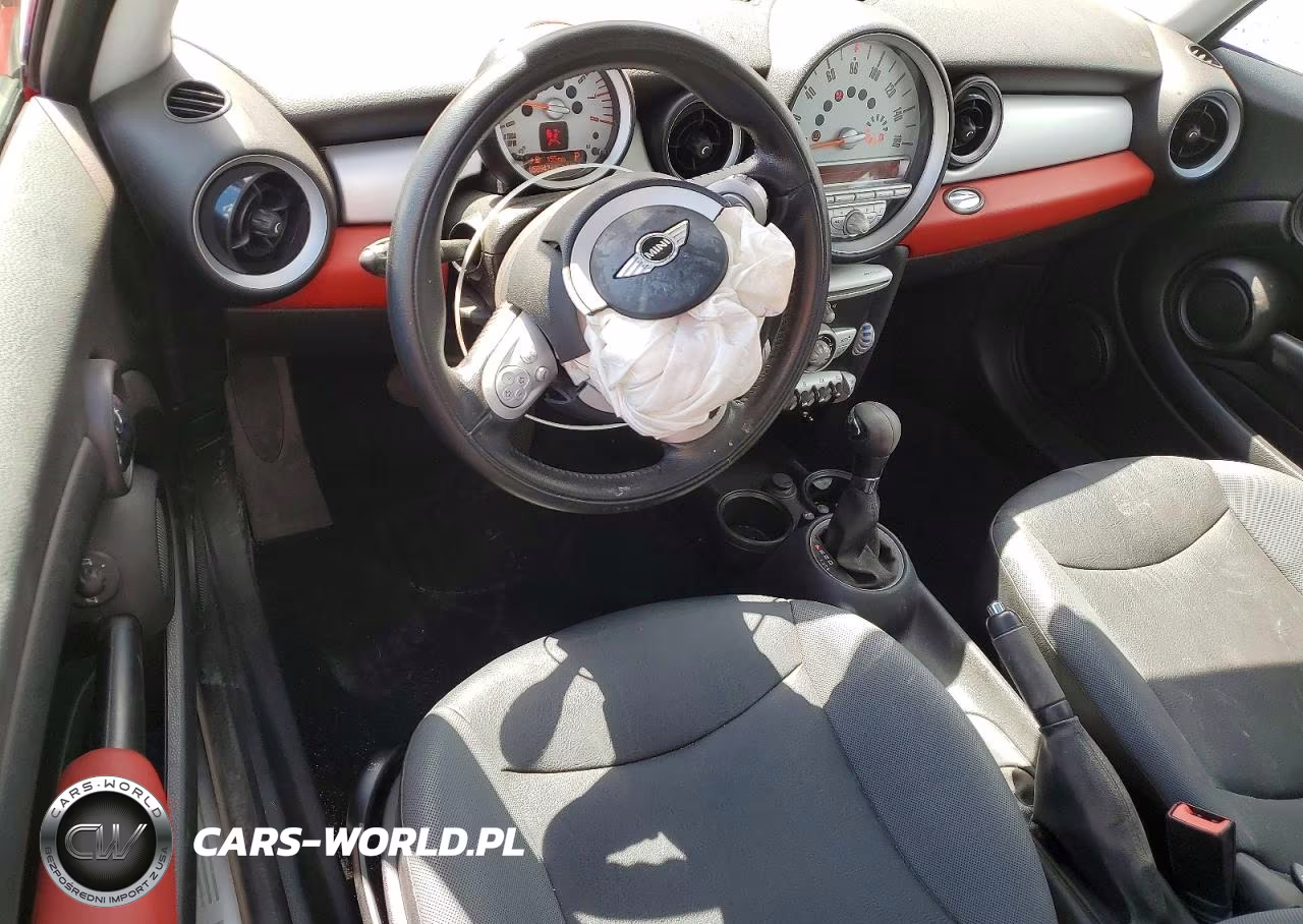 2010 Mini Cooper VIN:WMWMF3C54ATZ65949 - 8
