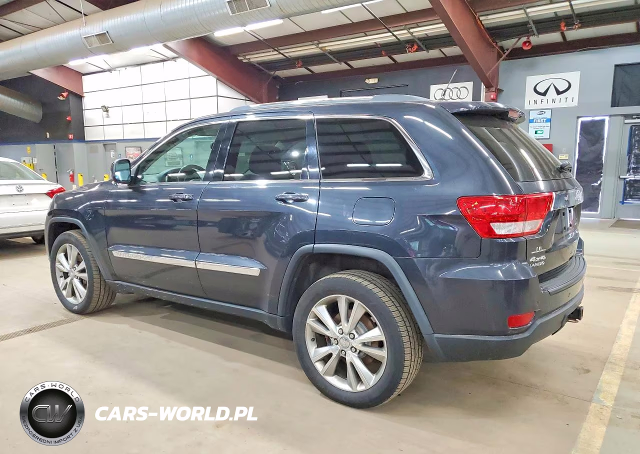 2013 Jeep Grand Cherokee Laredo VIN:1C4RJFAG6DC587120 - 2