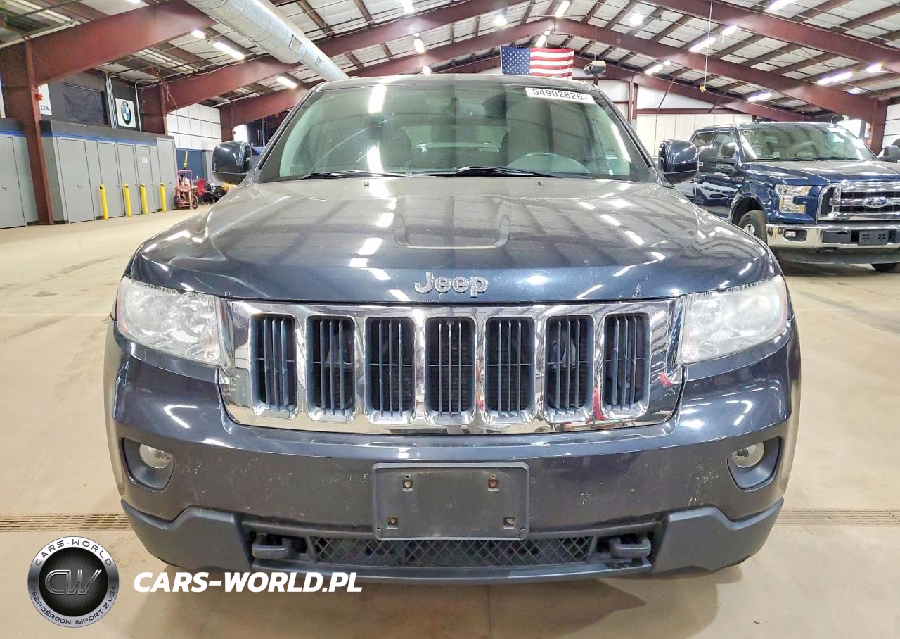 2013 Jeep Grand Cherokee Laredo VIN:1C4RJFAG6DC587120 - 5
