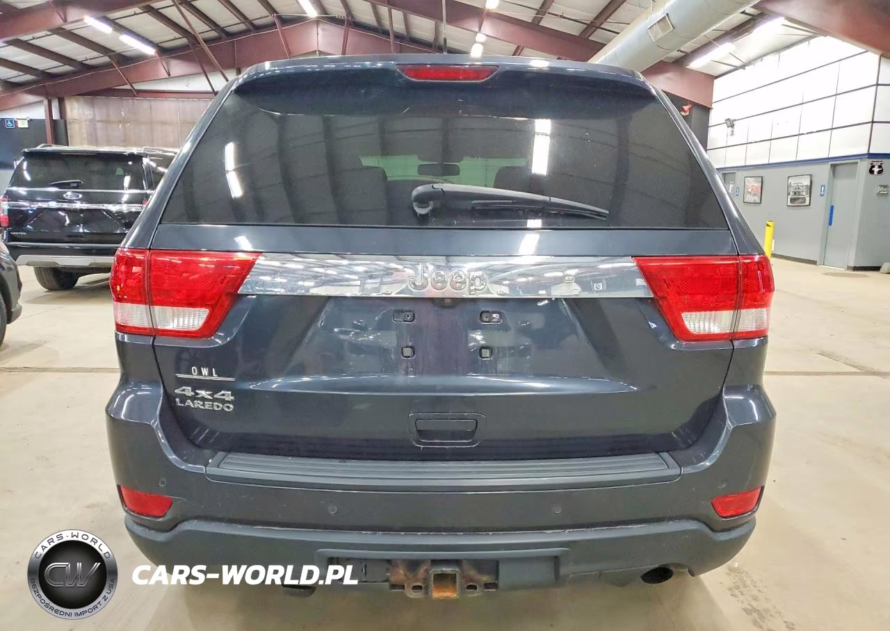 2013 Jeep Grand Cherokee Laredo VIN:1C4RJFAG6DC587120 - 6