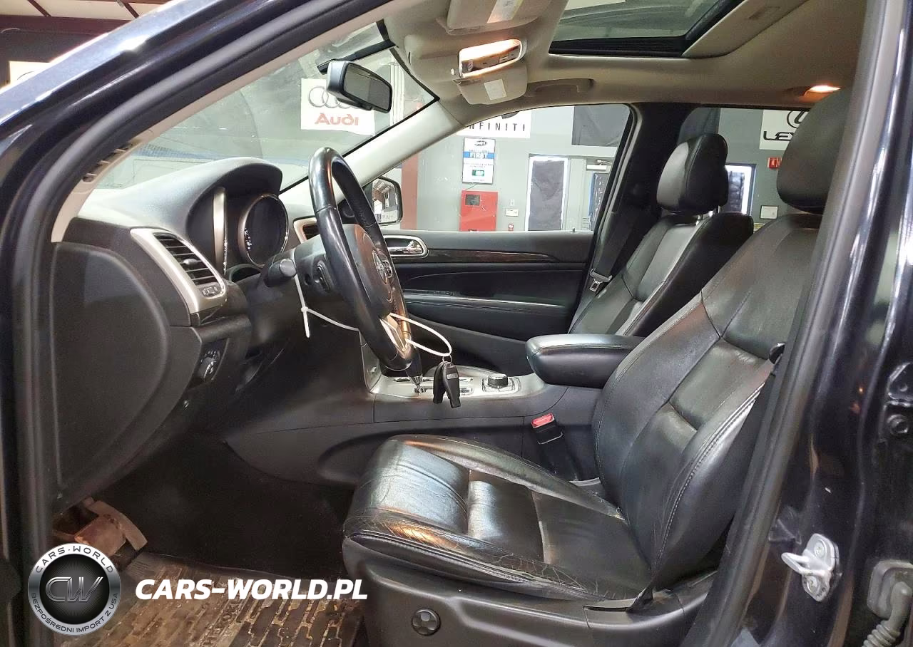 2013 Jeep Grand Cherokee Laredo VIN:1C4RJFAG6DC587120 - 7