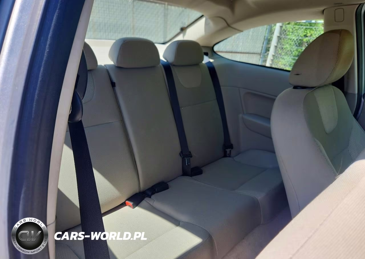 2009 Ford Focus Ses VIN:1FAHP33N39W253384 - 10