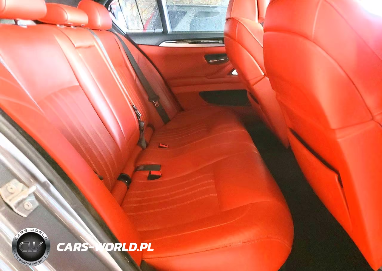 2013 BMW M5 VIN:WBSFV9C55DD096707 - 10