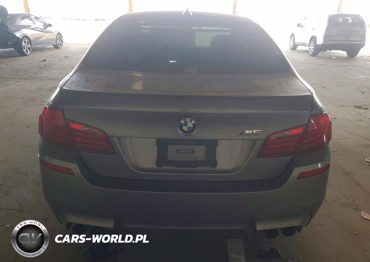 2013 BMW M5 VIN:WBSFV9C55DD096707 - 6