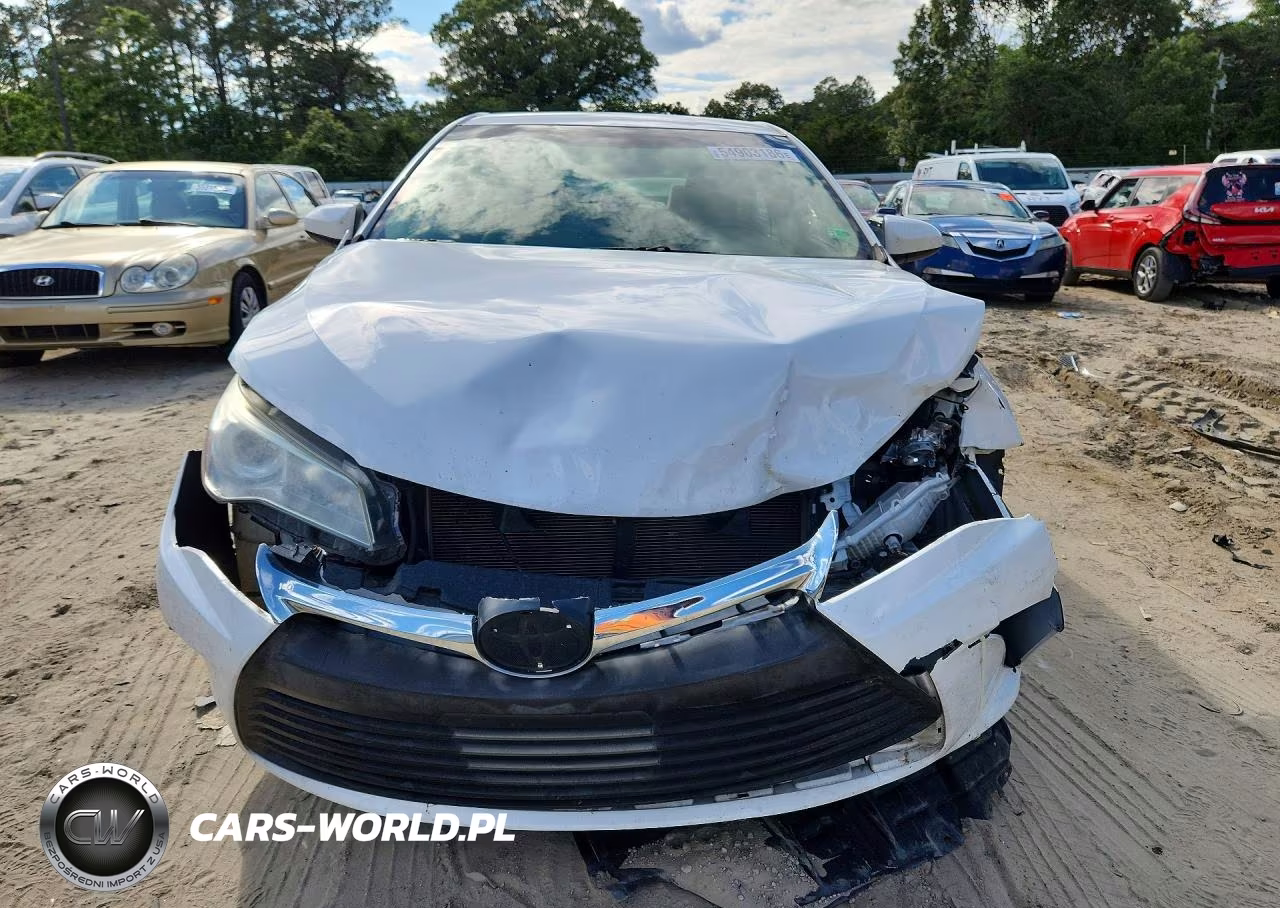 2017 Toyota Camry Le VIN:4T1BF1FK8HU337019 - 5