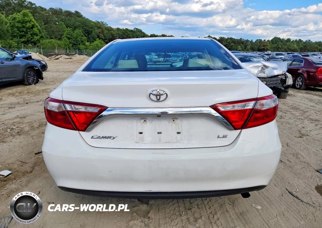2017 Toyota Camry Le VIN:4T1BF1FK8HU337019 - 6