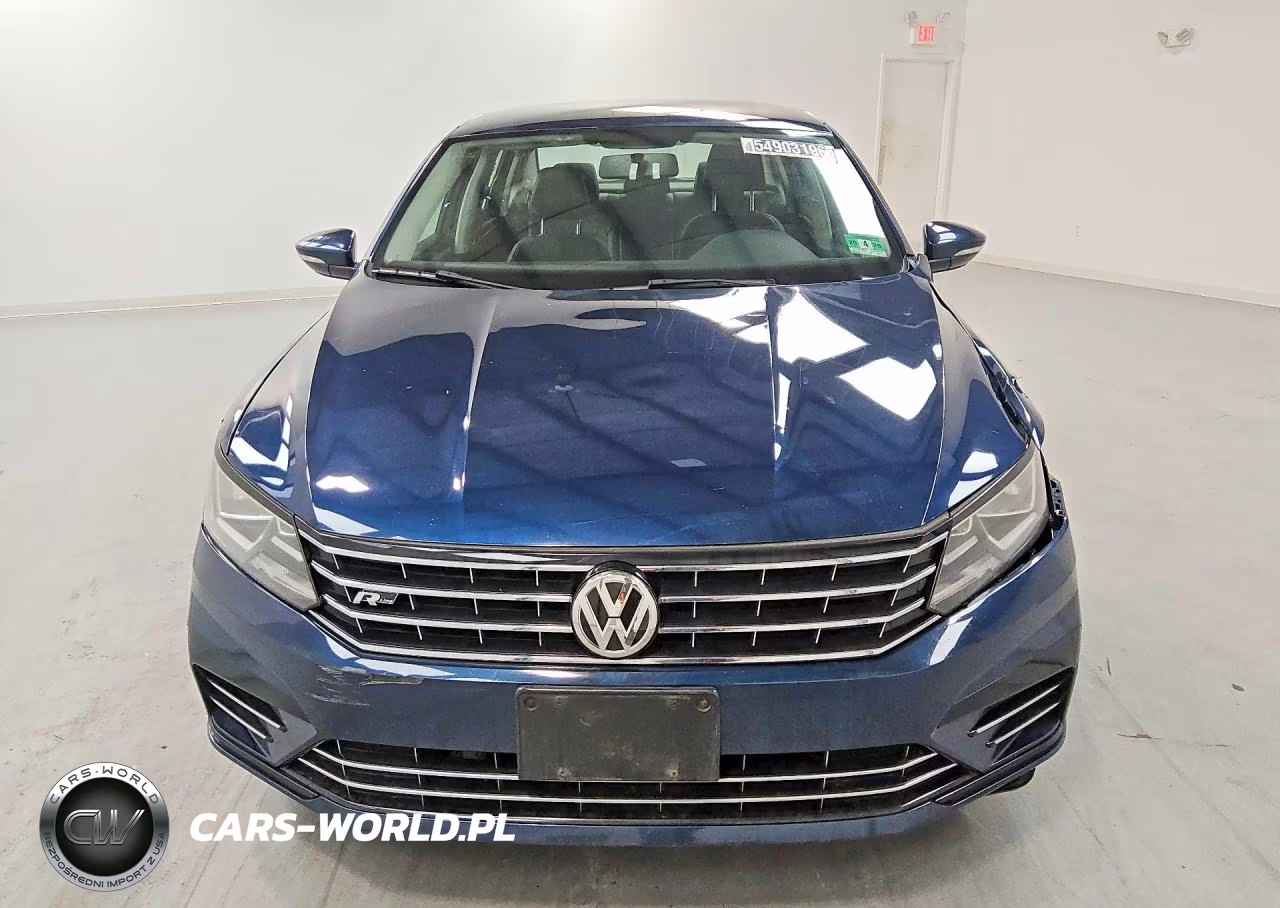 2018 Volkswagen Passat S-R-Line VIN:1VWAA7A33JC010327 - 5