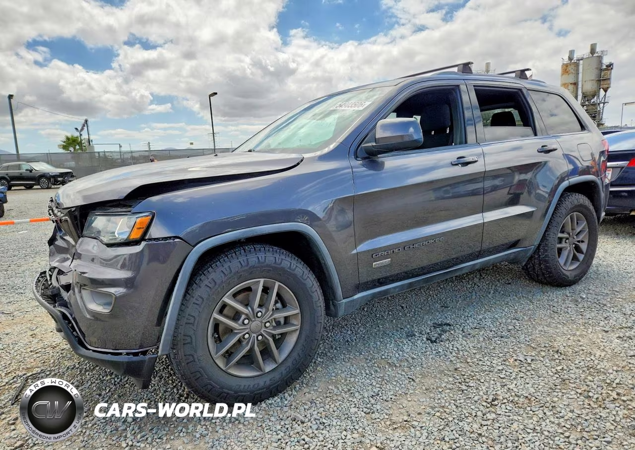 2016 Jeep Grand Cherokee Laredo – zdjęcie 1 z 13