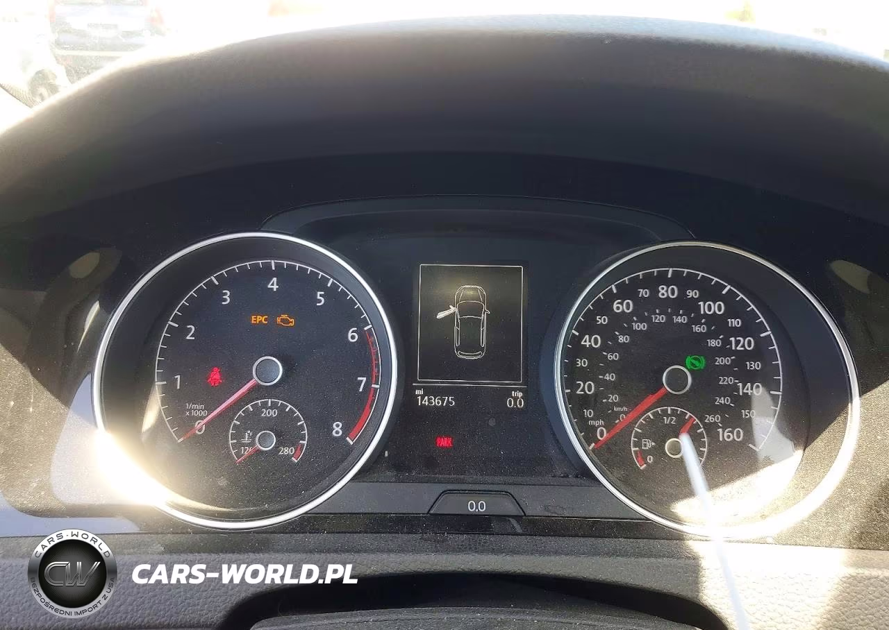 2015 Volkswagen Golf VIN:3VW217AU1FM067077 - 9
