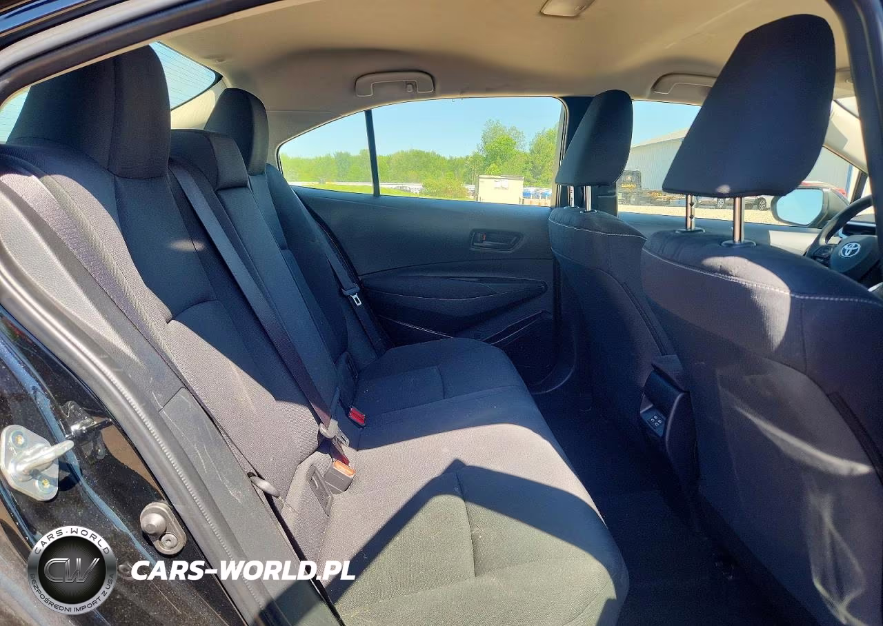 2025 Toyota Corolla Hybrid Le VIN:JTDBCMFE6S3080223 - 10
