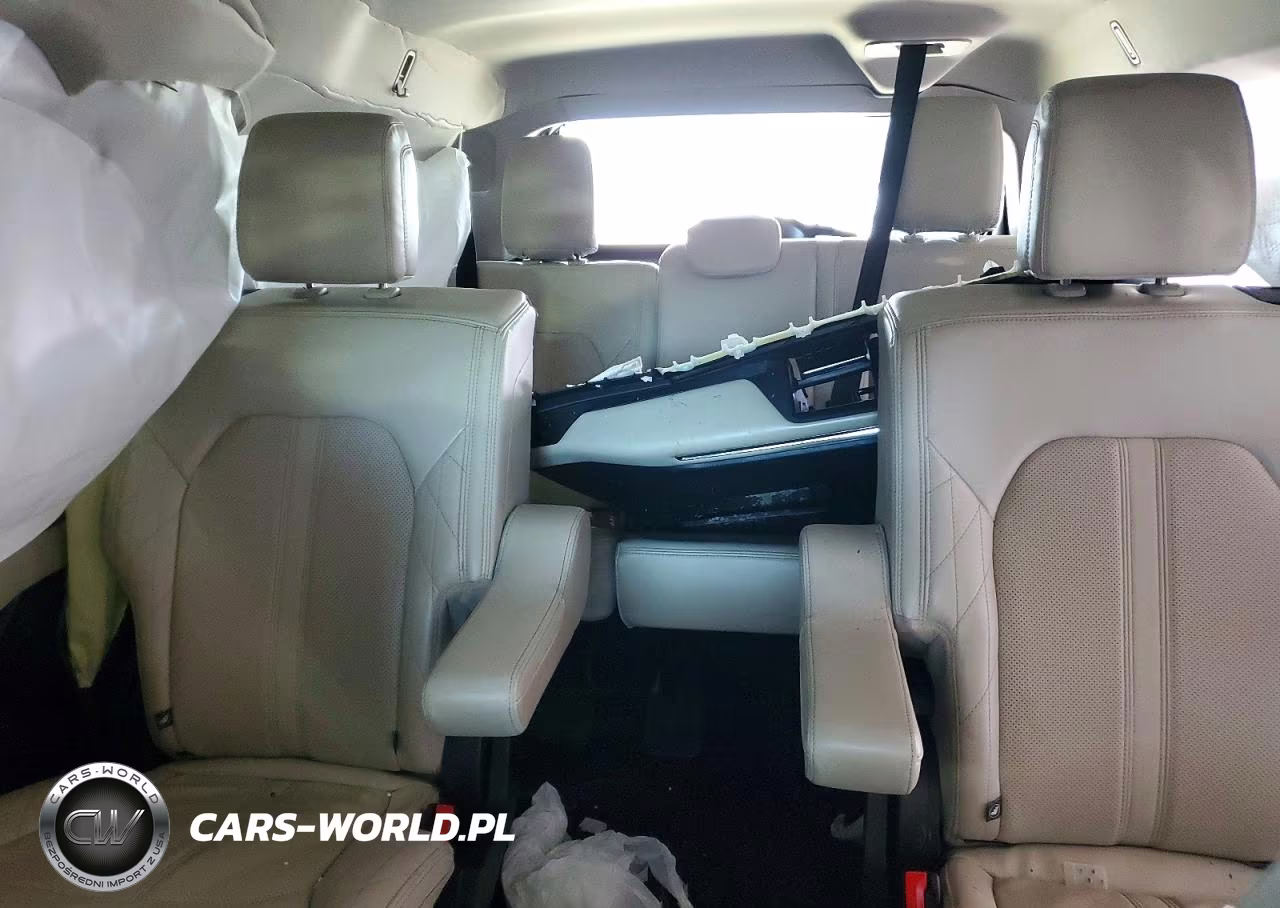 2019 Ford Expedition Max Platinum VIN:1FMJK1MT4KEA88660 - 10