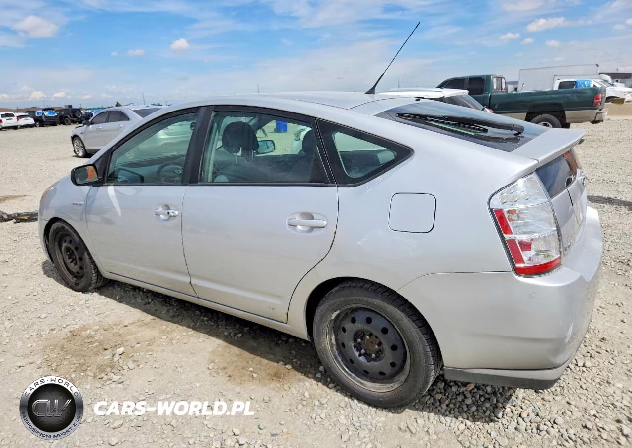 2008 Toyota Prius Base VIN:JTDKB20U087725828 - 2