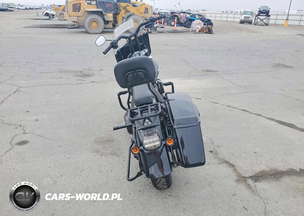 2019 Harley-Davidson Flhcs VIN:1HD1YBK39KC012471 - 4
