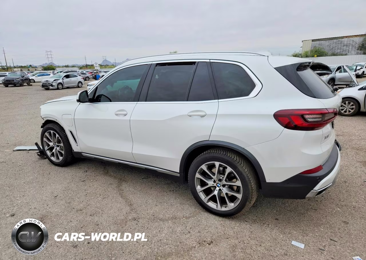 2021 BMW X5 xDrive45E VIN:5UXTA6C03M9E34909 - 2