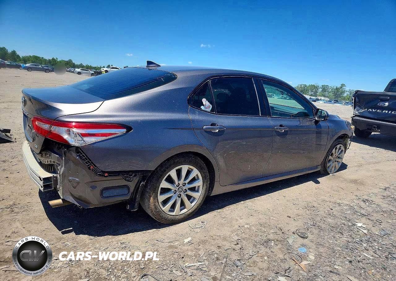 2019 Toyota Camry Le VIN:4T1B11HK4KU257123 - 3