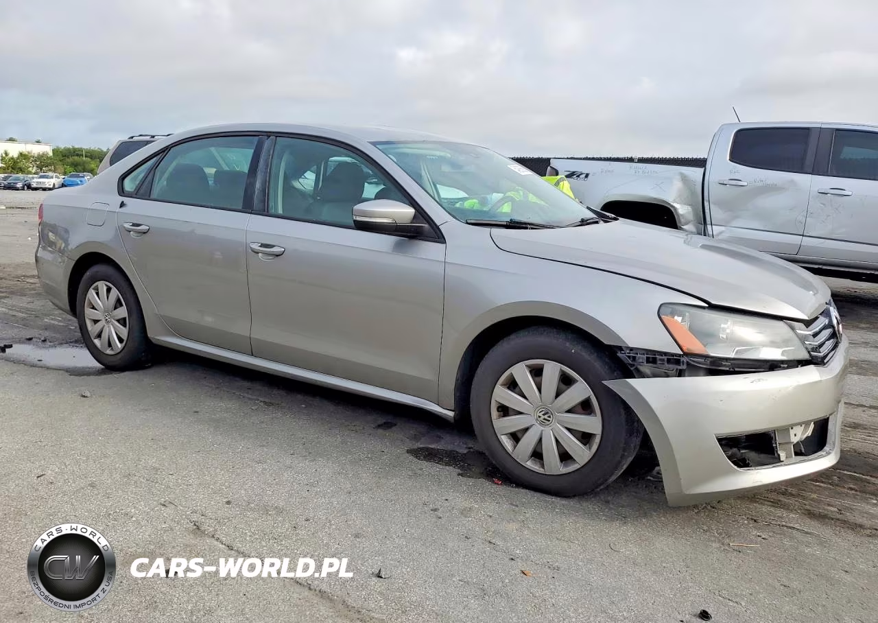 2013 Volkswagen Passat S VIN:1VWAP7A38DC046257 - 4