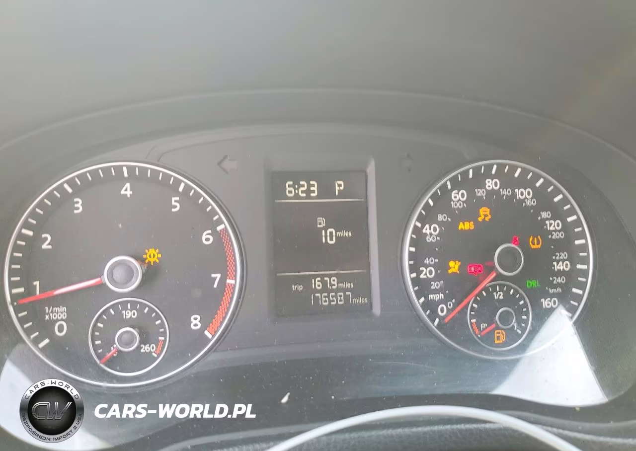 2013 Volkswagen Passat S VIN:1VWAP7A38DC046257 - 9